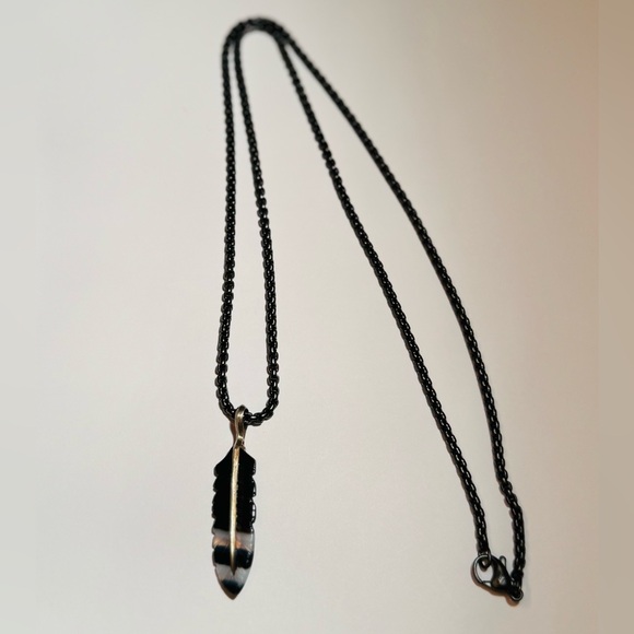 David Yurman Onyx Feather Amulet Pendant Necklace with Black Chain - Picture 1 of 3